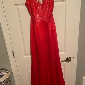 Red prom dress